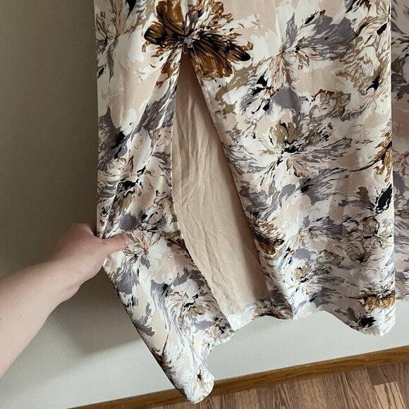 Lulus Women XL More Than Charming Blush Floral Print Lace-Up Maxi Dress NWT - Picture 6 of 15